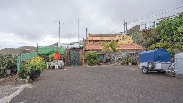 Foto 1 de Venta de casa en Valverde de 3 habitaciones con terraza y garaje