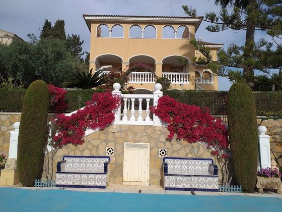 Foto 1 de Chalet en venta en La Huerta de 5 habitaciones con terraza y piscina