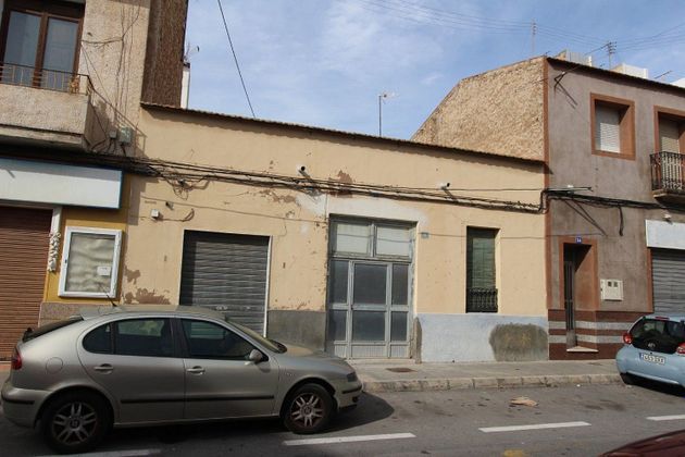 Foto 1 de Venta de casa en Villafranqueza de 4 habitaciones con terraza