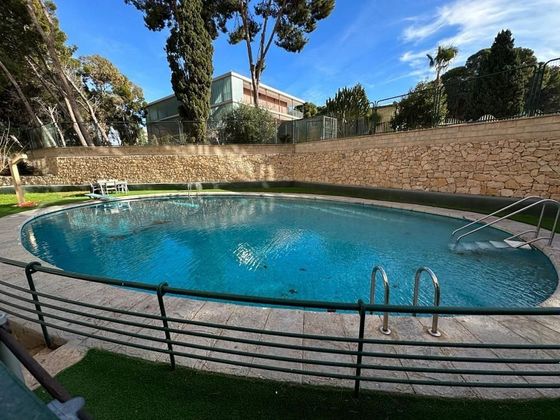 Foto 1 de Pis en venda a Vistahermosa de 4 habitacions amb terrassa i piscina
