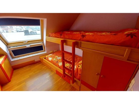 Foto 2 de Pis en venda a Cee de 2 habitacions amb garatge i calefacció
