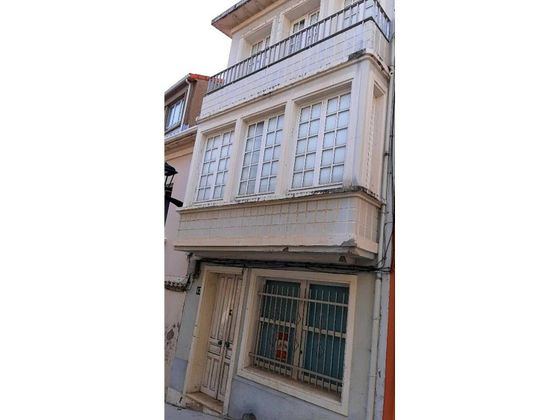 Foto 2 de Casa en venda a calle Centeás de 6 habitacions amb terrassa