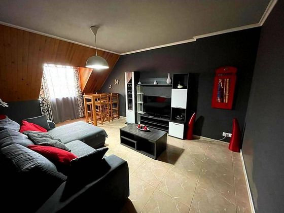 Foto 1 de Pis en venda a Cariño de 4 habitacions i 110 m²