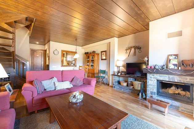 Foto 2 de Casa en venda a Bellver de Cerdanya de 4 habitacions amb terrassa i garatge