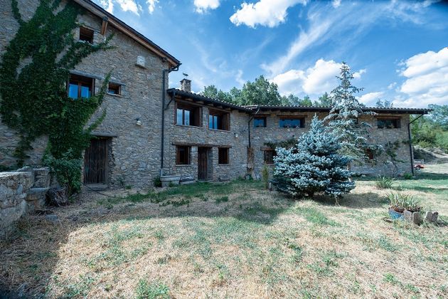 Foto 1 de Casa rural en venta en Montellà i Martinet de 3 habitaciones con terraza y jardín