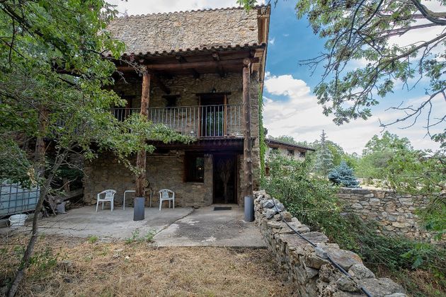 Foto 2 de Casa rural en venta en Montellà i Martinet de 3 habitaciones con terraza y jardín
