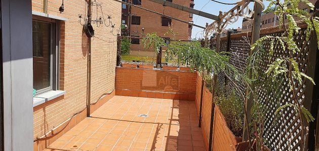 Foto 1 de Alquiler de piso en avenida Del Santuario de Valverde de 3 habitaciones con terraza y piscina