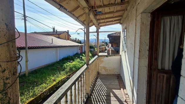 Foto 1 de Venta de casa en calle Peñaflor de 3 habitaciones con terraza
