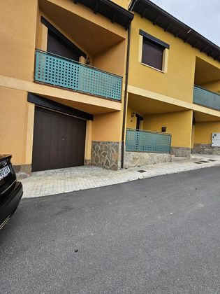 Foto 2 de Venta de chalet en Armuña de 3 habitaciones con terraza y garaje