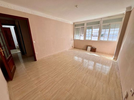 Foto 1 de Venta de piso en La Pastora - La Estación de 3 habitaciones y 73 m²