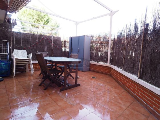 Foto 2 de Piso en venta en Zona Estación de 3 habitaciones con terraza y piscina