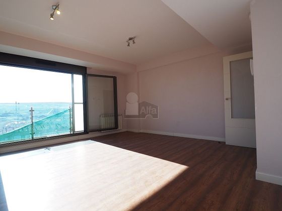 Foto 2 de Pis en venda a Centro - Azuqueca de Henares de 3 habitacions amb terrassa i garatge