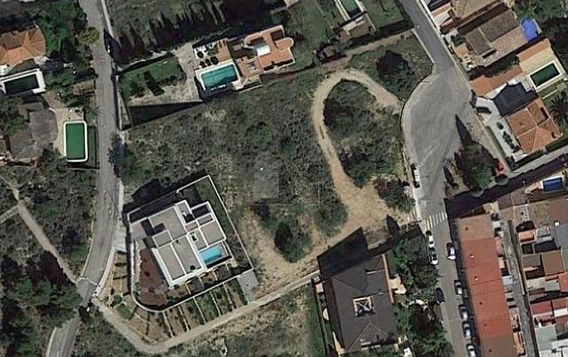 Foto 2 de Venta de terreno en Benaguasil de 1152 m²
