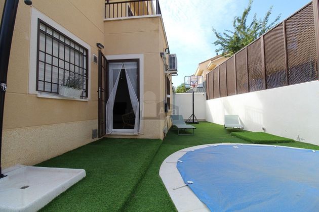 Foto 1 de Venta de chalet en Titulcia de 3 habitaciones con terraza y piscina