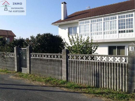Foto 2 de Casa en venda a Neda de 7 habitacions amb terrassa i garatge