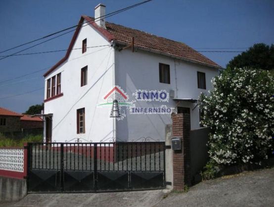 Foto 1 de Casa en venda a Sedes - Pedroso - Doso de 4 habitacions i 142 m²