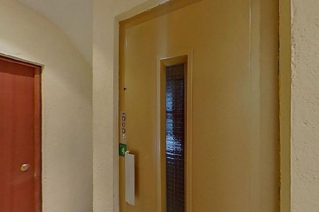 Foto 2 de Venta de piso en calle De la Huerta del Convento de 2 habitaciones con terraza y ascensor