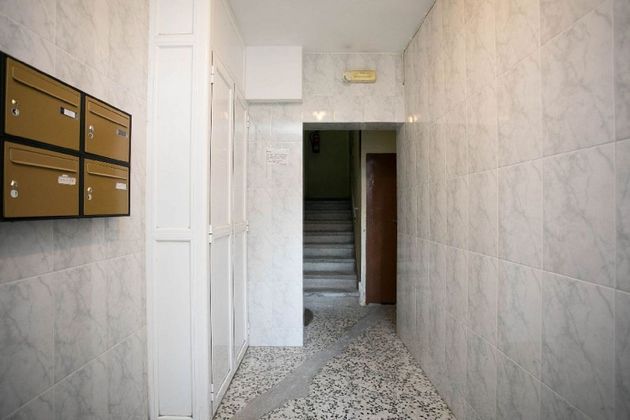 Foto 2 de Venta de piso en calle Leonor Góngora de 3 habitaciones y 85 m²