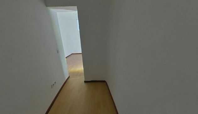 Foto 2 de Venta de piso en calle Agustín Rodríguez Bonat de 2 habitaciones con ascensor