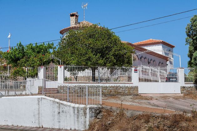 Foto 2 de Xalet en venda a Navalcán de 7 habitacions amb terrassa i piscina