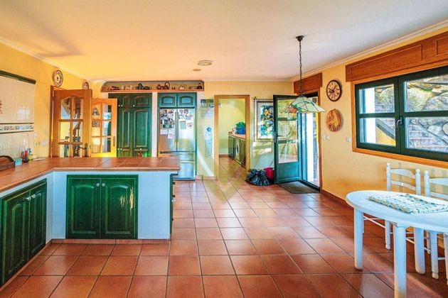 Foto 2 de Casa en venta en San Francisco de 4 habitaciones con piscina y garaje
