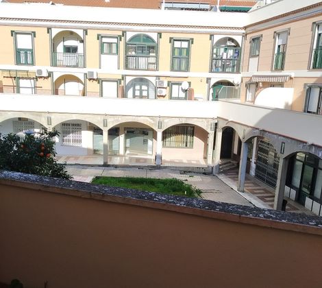Foto 1 de Piso en venta en Zafra de 2 habitaciones con terraza y aire acondicionado