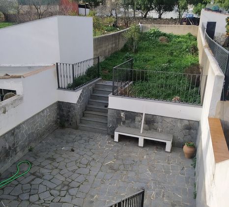 Foto 1 de Venta de piso en Jerez de los Caballeros de 3 habitaciones con terraza y jardín