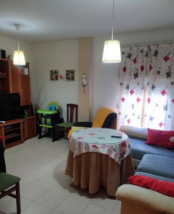 Foto 2 de Venta de piso en Jerez de los Caballeros de 2 habitaciones con terraza y aire acondicionado