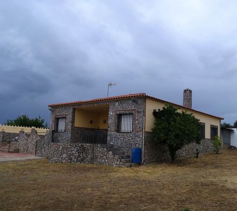 Foto 2 de Casa rural en venta en Zafra de 4 habitaciones con terraza y piscina