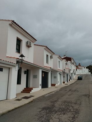 Foto 2 de Casa en venda a Jerez de los Caballeros de 3 habitacions amb terrassa i garatge
