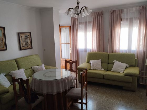 Foto 1 de Pis en venda a Jerez de los Caballeros de 4 habitacions amb balcó i aire acondicionat
