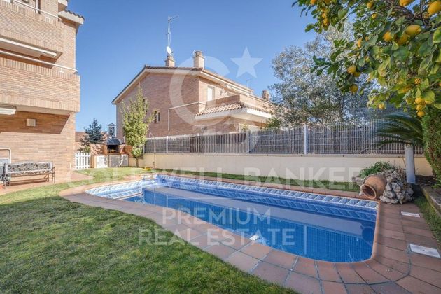 Foto 2 de Casa en venda a Sant Quirze Parc- Vallsuau - Castellet de 5 habitacions amb terrassa i piscina