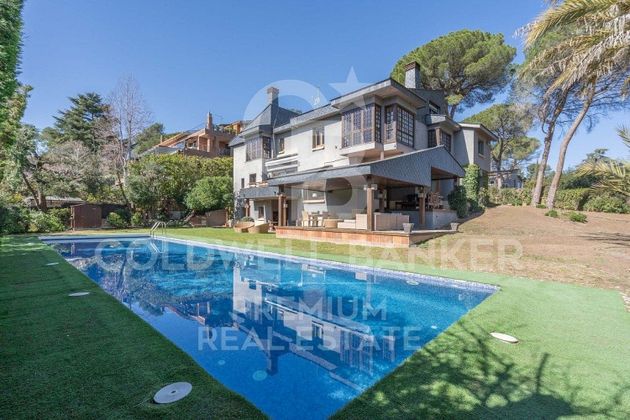 Foto 1 de Xalet en venda a Can Majó - Can Trabal de 6 habitacions amb terrassa i piscina