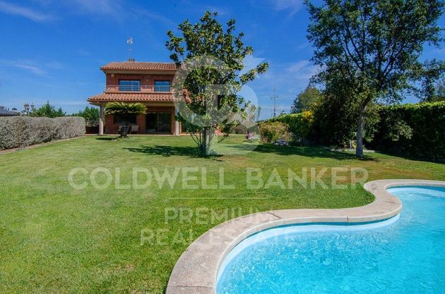 Foto 1 de Xalet en venda a Bellaterra de 5 habitacions amb terrassa i piscina