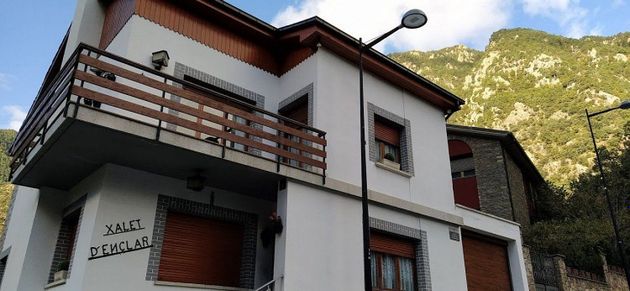 Foto 1 de Casa en venda a Andorra la Vella de 5 habitacions amb terrassa i jardí