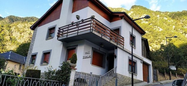 Foto 2 de Casa en venda a Andorra la Vella de 5 habitacions amb terrassa i jardí