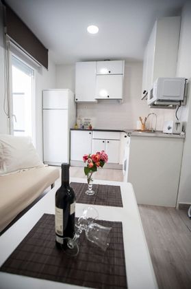 Foto 1 de Alquiler de casa en calle Alta de 1 habitación con muebles y aire acondicionado