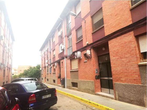 Foto 1 de Pis en venda a calle Sor Isabel de San José de 3 habitacions amb terrassa i calefacció