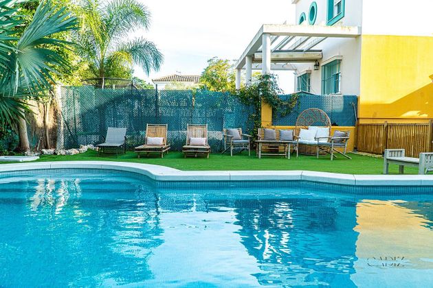 Foto 1 de Casa en lloguer a Vistahermosa  - Fuentebravía de 4 habitacions amb terrassa i piscina