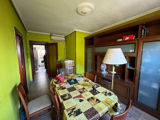 Foto 1 de Venta de piso en calle De Cecilio Navarro de 3 habitaciones con balcón y aire acondicionado