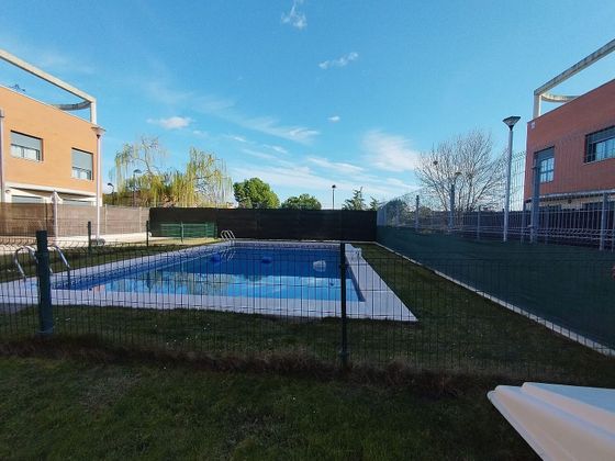Foto 1 de Pis en venda a calle Cárcaba de 2 habitacions amb terrassa i piscina