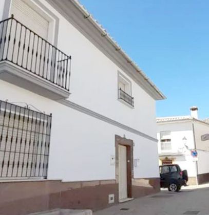 Foto 1 de Casa en venta en Villanueva de la Concepción de 5 habitaciones con terraza y garaje