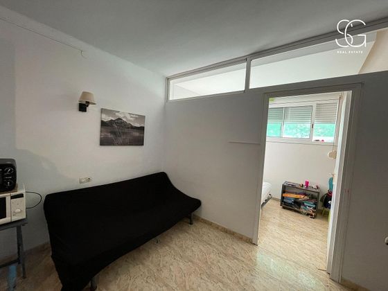 Foto 1 de Piso en venta en La Pineda de 1 habitación y 29 m²
