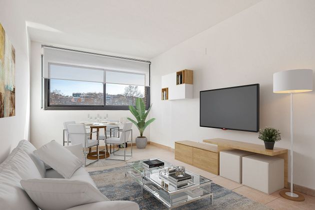 Foto 2 de Pis en venda a calle De Girona de 2 habitacions amb garatge i calefacció