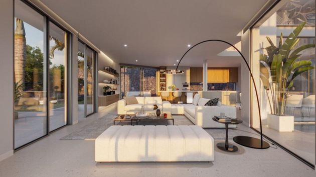 Foto 2 de Casa en venda a calle Murcia de 4 habitacions amb terrassa i piscina