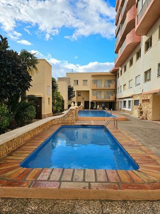 Foto 2 de Venta de ático en Zona Pueblo de 2 habitaciones con terraza y piscina