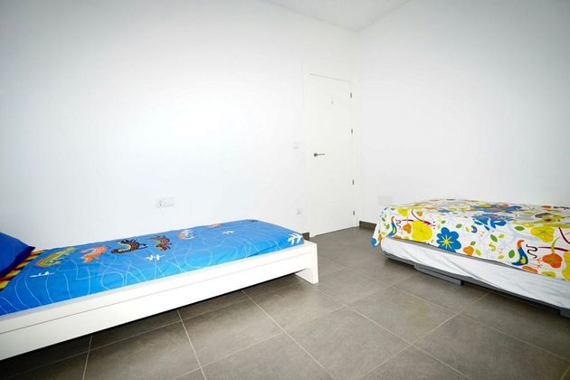 Foto 2 de Venta de chalet en Callosa de Segura de 3 habitaciones con terraza y piscina
