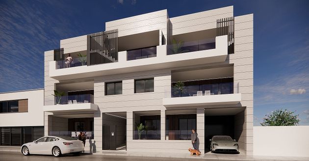 Foto 1 de Venta de piso en calle Maestro Bernabé de 3 habitaciones con terraza y garaje