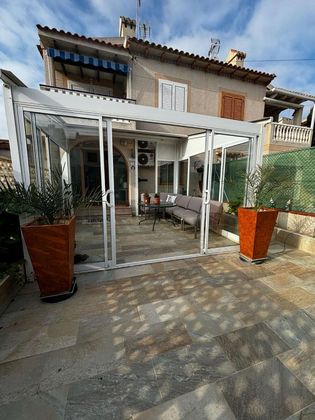 Foto 2 de Xalet en venda a calle Lisboa de 2 habitacions amb terrassa i piscina