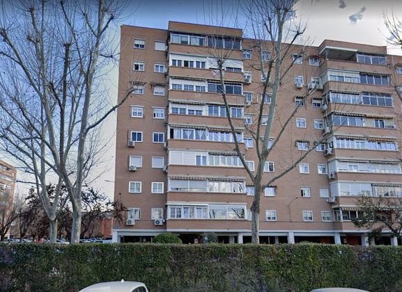 Foto 1 de Piso en venta en Veredillas - Juncal - Zarzuela de 3 habitaciones con terraza
